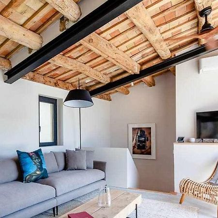 Velo Vern 3 Luxury Penthouse W Views Of City Wall 지로나 외부 사진