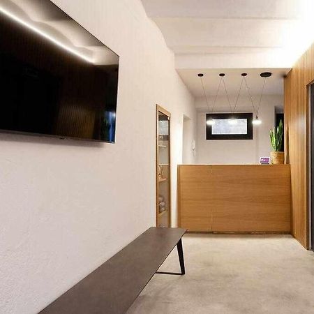 Velo Vern 3 Luxury Penthouse W Views Of City Wall 지로나 외부 사진